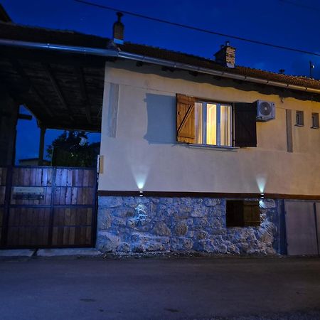 Konak -Guest House -Ramonda Serbika Ni Exterior foto